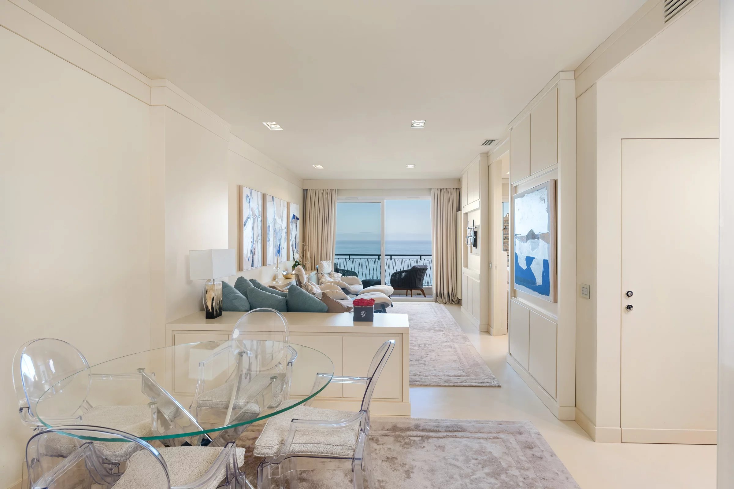 A modern apartment for sale in Monaco in Le Continental